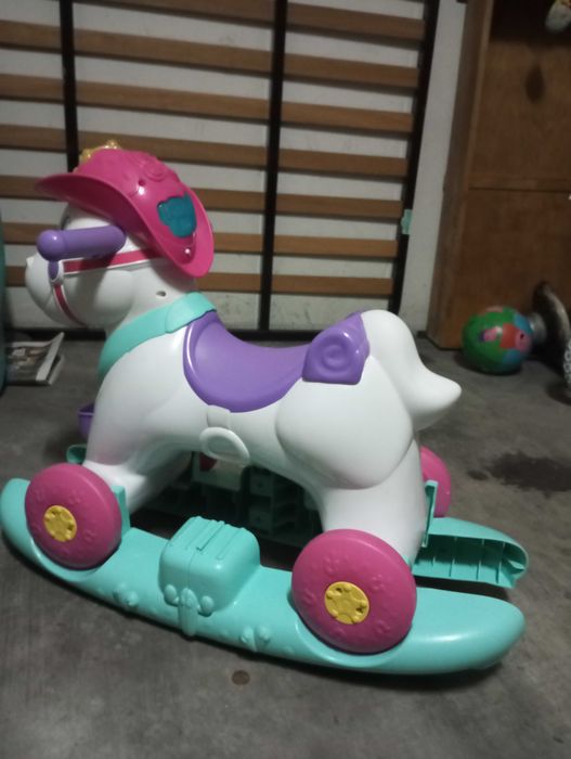 Cavalo andador Chicco rodeo