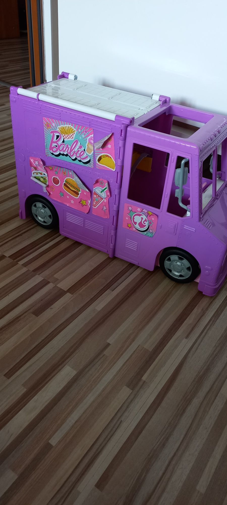 Kamper dla barbie