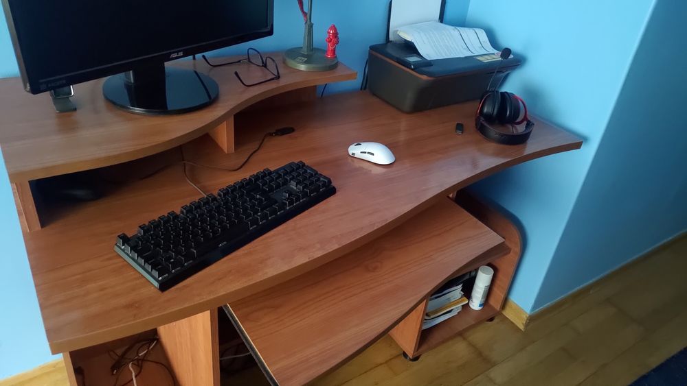 Secretária para quarto/escritório (ótimo estado!)