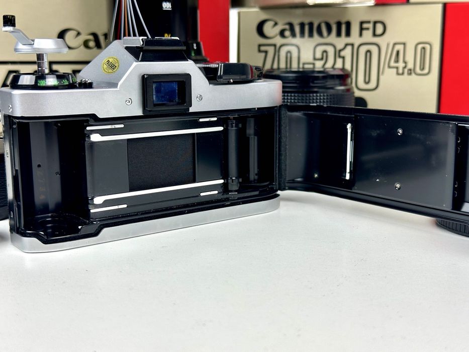 Canon AE-1 Program + 3 obiektywy + Power Winder A | w pudełkach