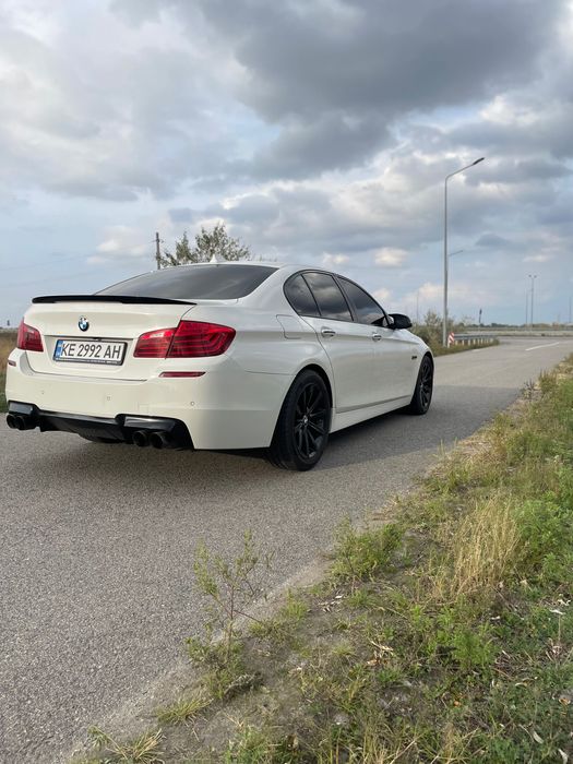 Продам БМВ ф10 535