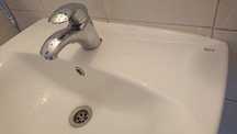 Sprzedam umywalkę ROCA z baterią oraz bidet