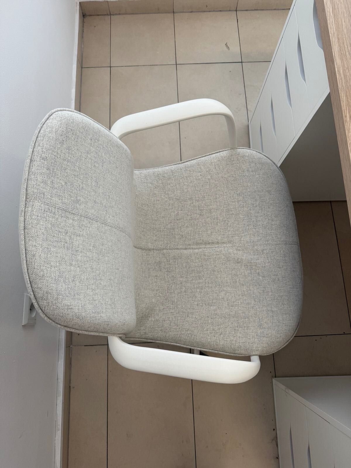 meble biurowe IKEA