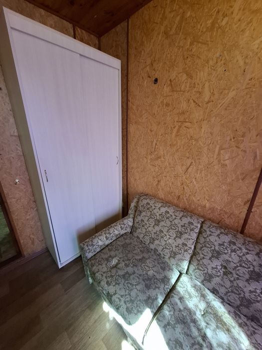 Сдам в Суворовском Р-не Крыжановка 3-х комн.квартира на земле на 2 эт.