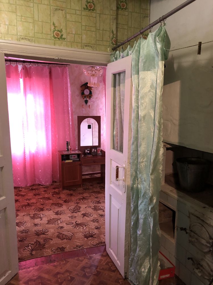 Частина будинку в центрі Коропа
