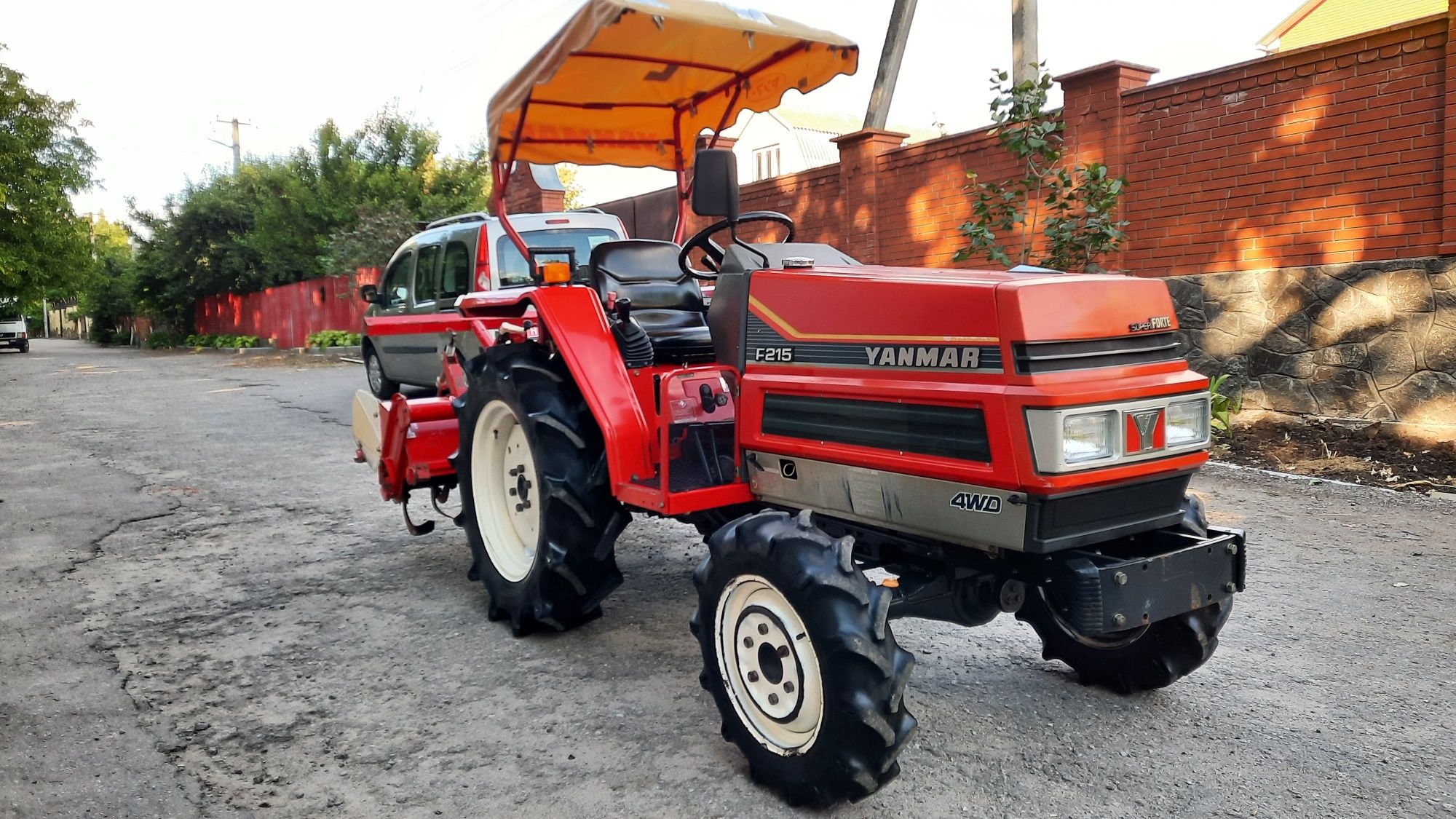Трактор японський YANMAR F-215. 22к.с. Хороший стан. СВІЖОПРИВЕЗЕНИЙ