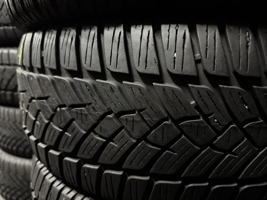 шини б.у зима 205/55 R16  Fulda Kristall Control HP2 склад шин