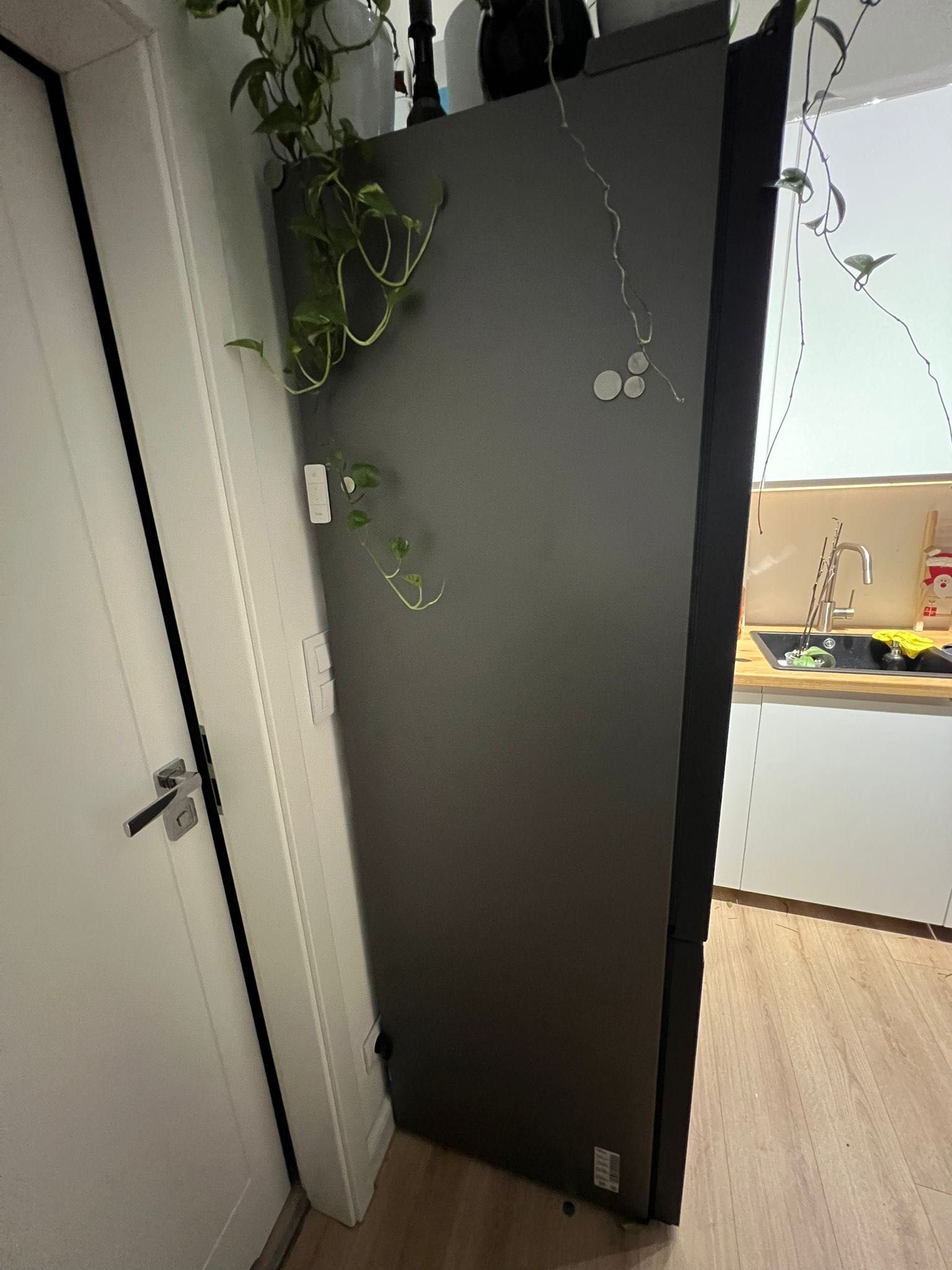 Lodówka Samsung Bespoke RB38C7B5E22 390L