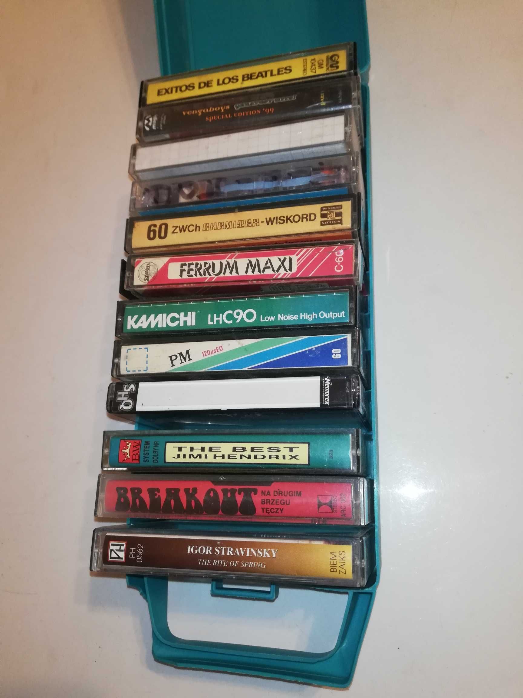 Kasety magnetofonowe 12 sztuk w oryginalnym pudełku-Vintage PRL