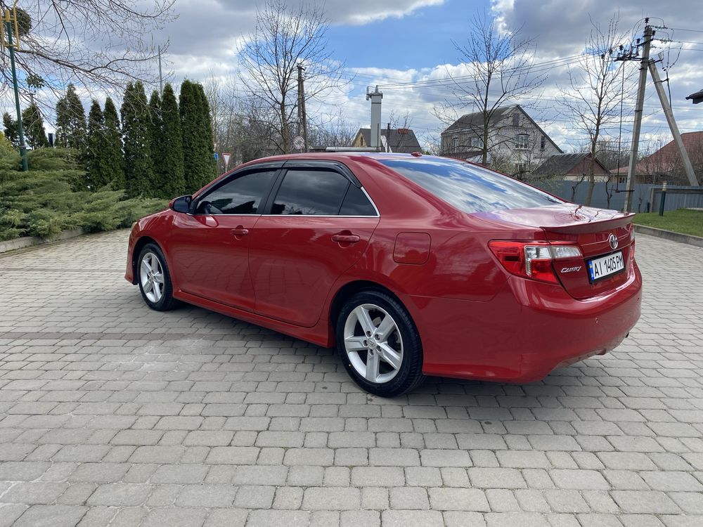 Toyota Camry 2014