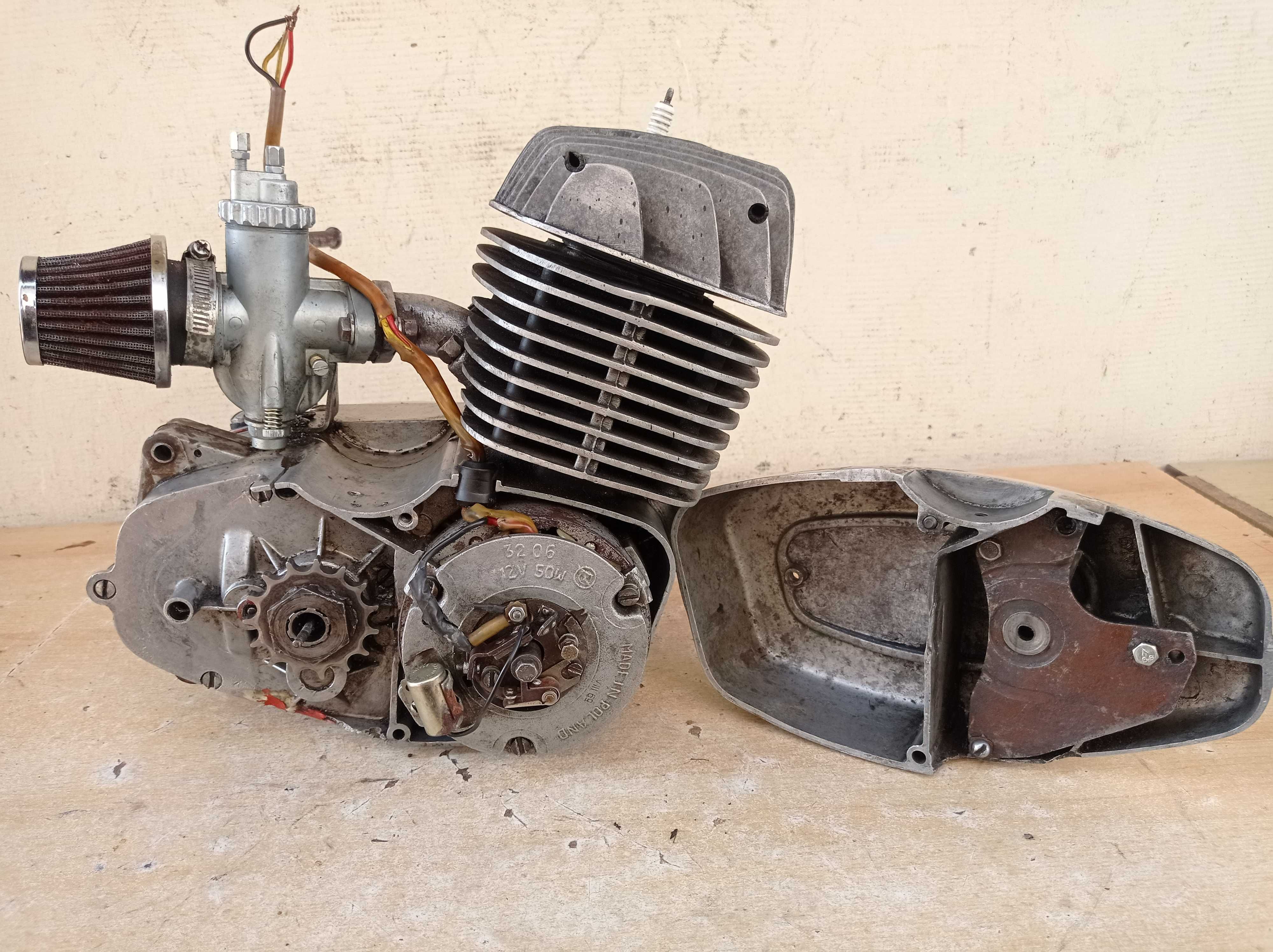 Silnik 175 W2 - Wiatr - NR 30032 - SHL Gazela - WSK M21W2