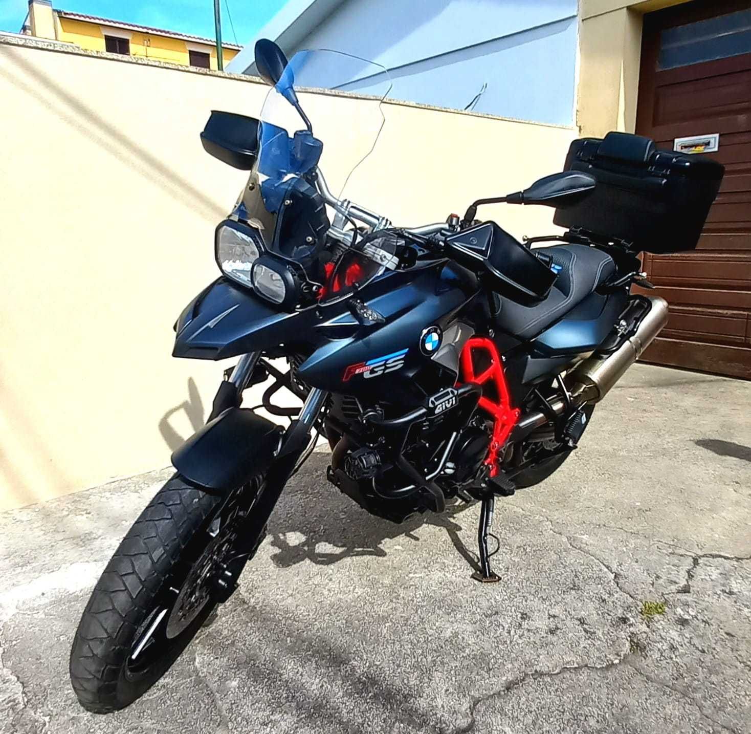 BMW F700 GS como nova