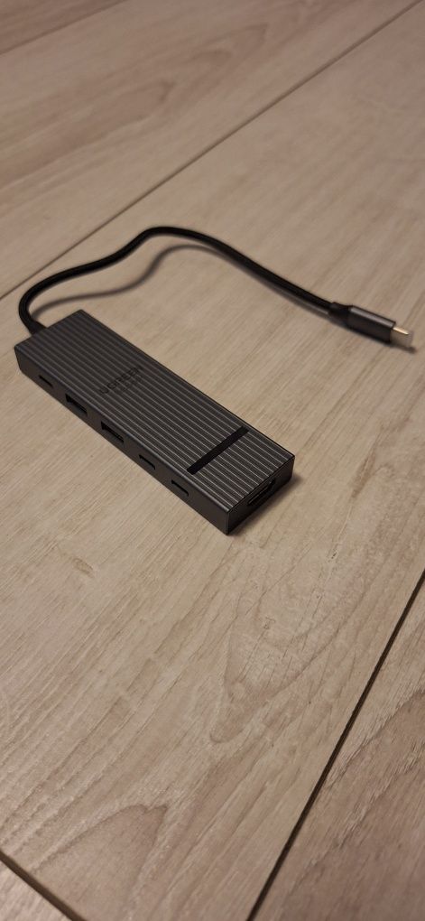 Revodok Ugreen USB-C Hub 6-in-1