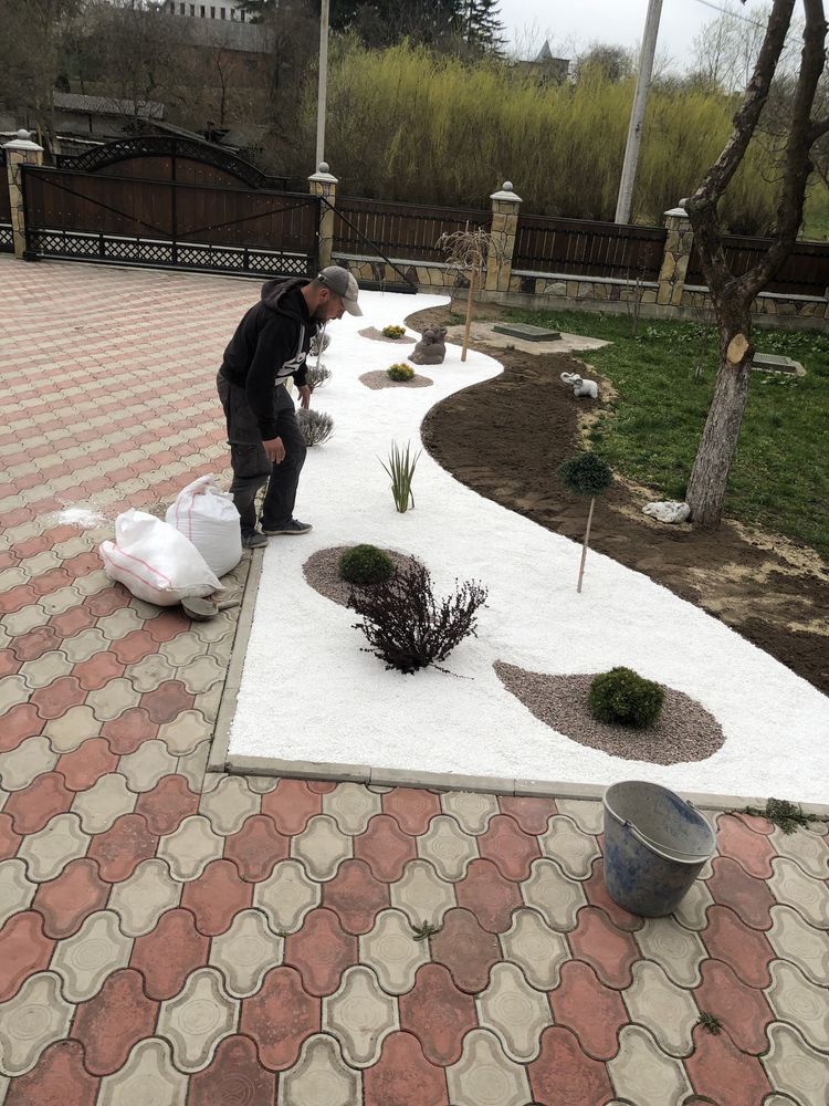Монтаж бруківки , благоустрій !