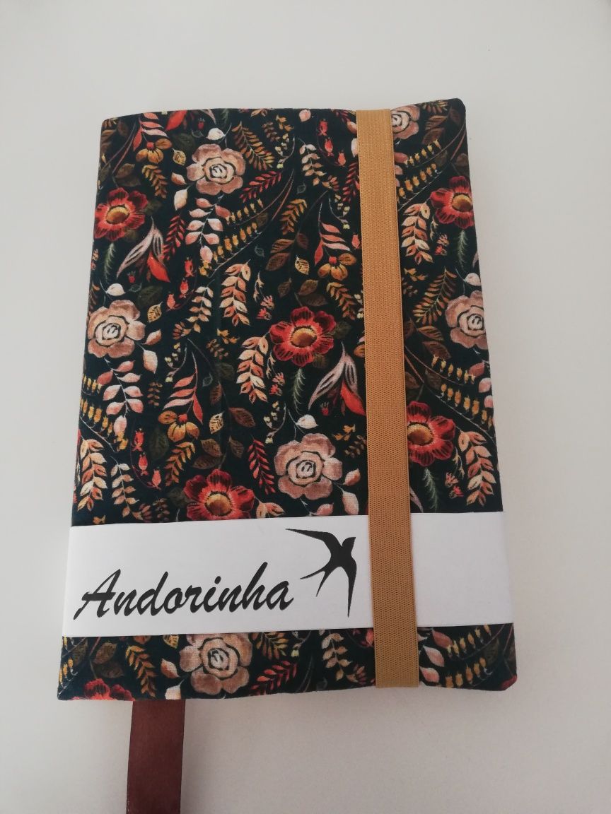 Capas para livros reguláveis