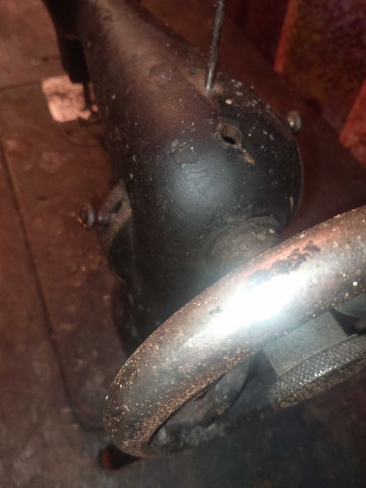 Maszyna do szycia zabytkowa