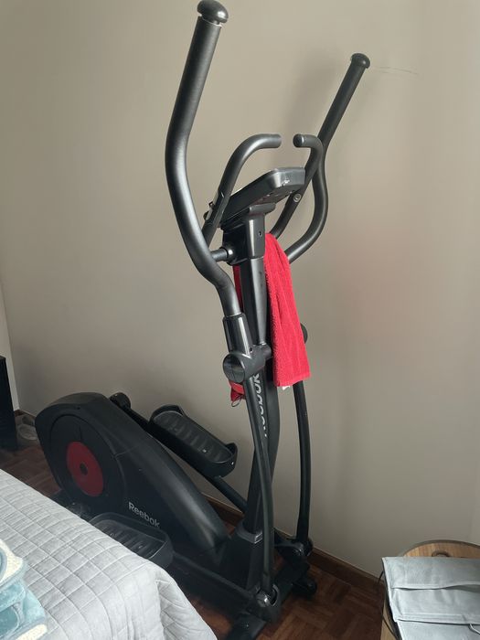 Bicicleta Elíptica Reebock GX50 serie one