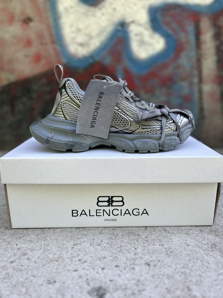 жіночі кросівки Balenciaga 3XL Grey Black Beige Silver Pink