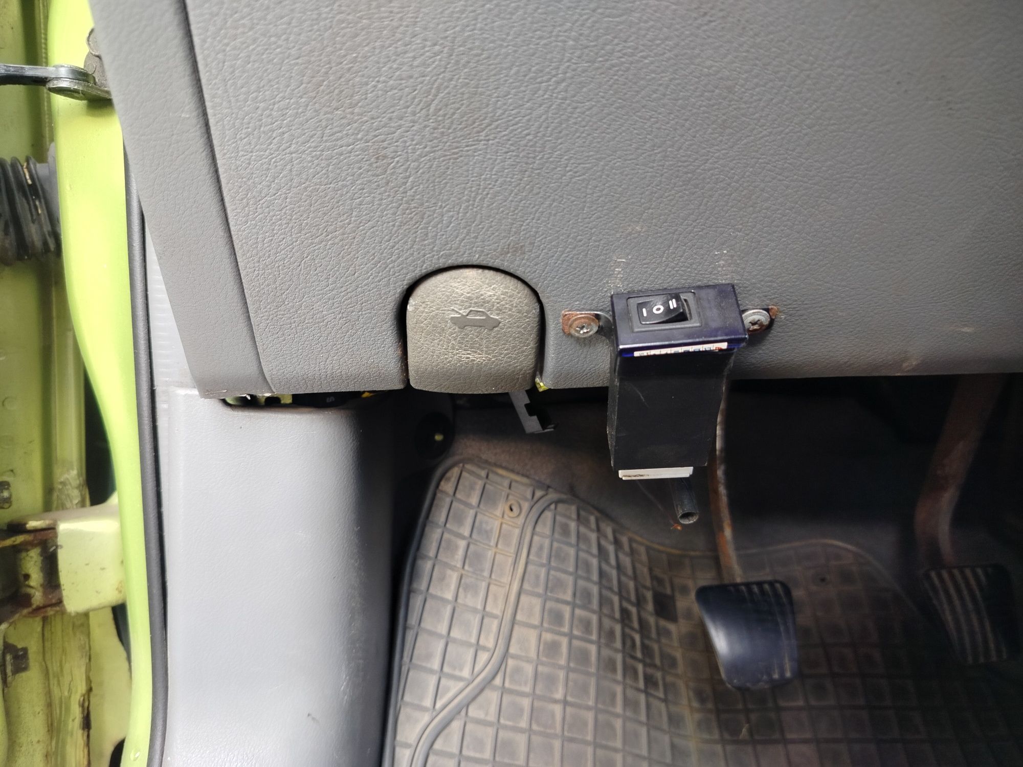 Chevrolet aveo 2005 рік