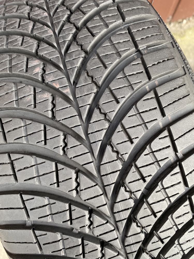 Opona 195/45r16 Goodyear Vector 4 Seasons gen-3