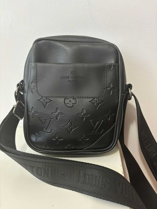 Listonoszki Torebki torebka louis vuitton listonoszka plecaczek OUTLET