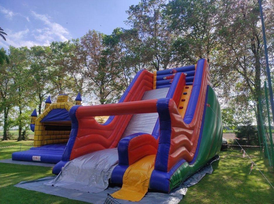 Sprzedam zjeżdżalnie dmuchaną