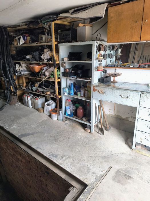 Продам гараж район ПМК-100