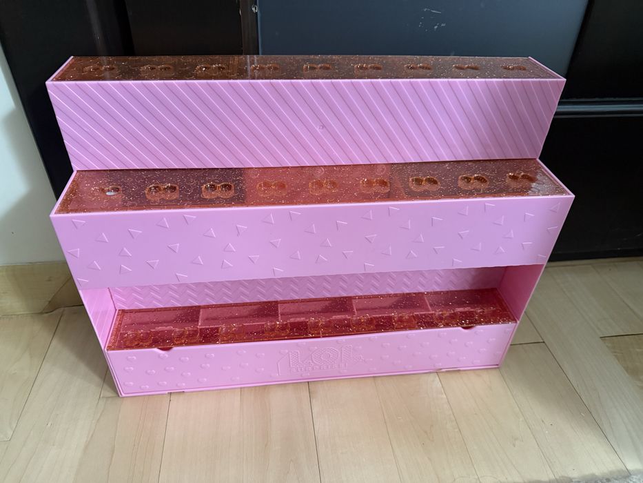 Підставка для лялечок LOL