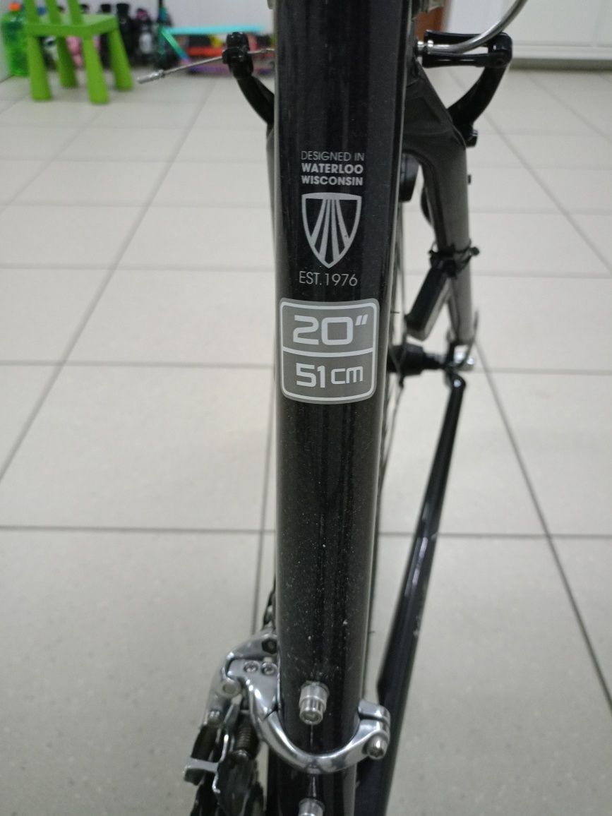 Rower szosowy Trek 7.9 FX carbon