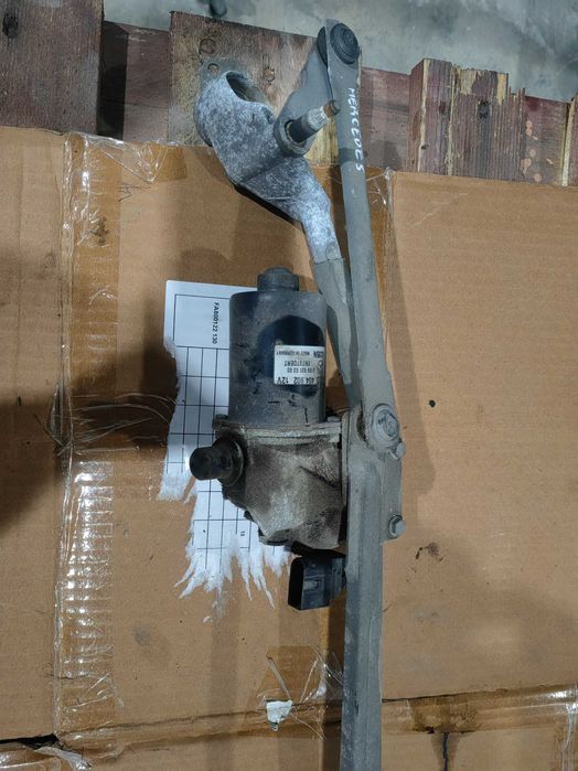 Motor/Estrutura Limpa para-brisas Mercedes Classe A W169 820.03.00