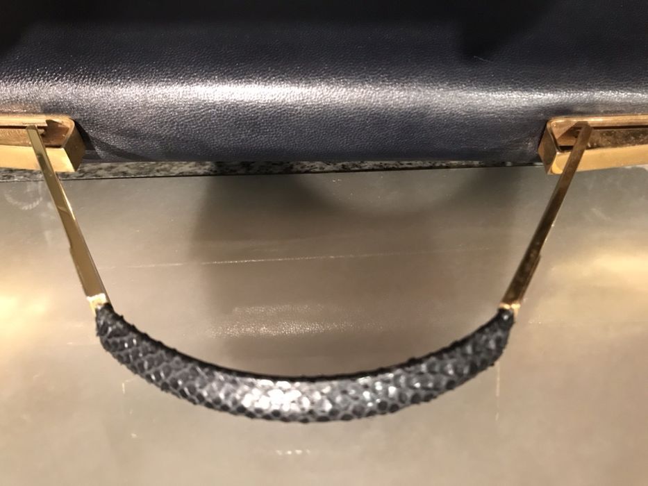 Carteira-Pochete luxo mao azul escuro/ Pele+cobra luxo