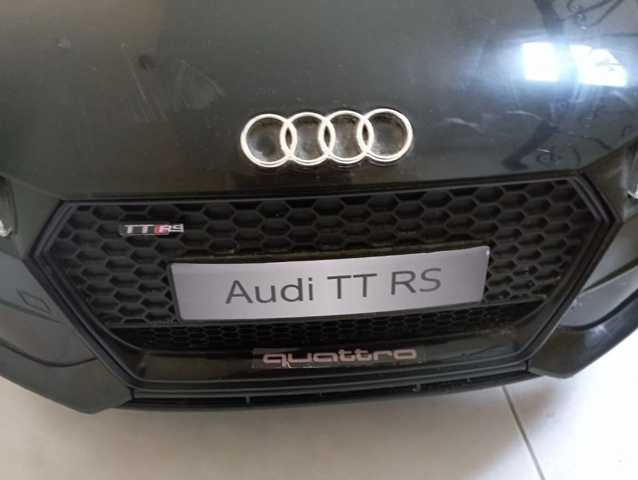 Carro criança bateria
