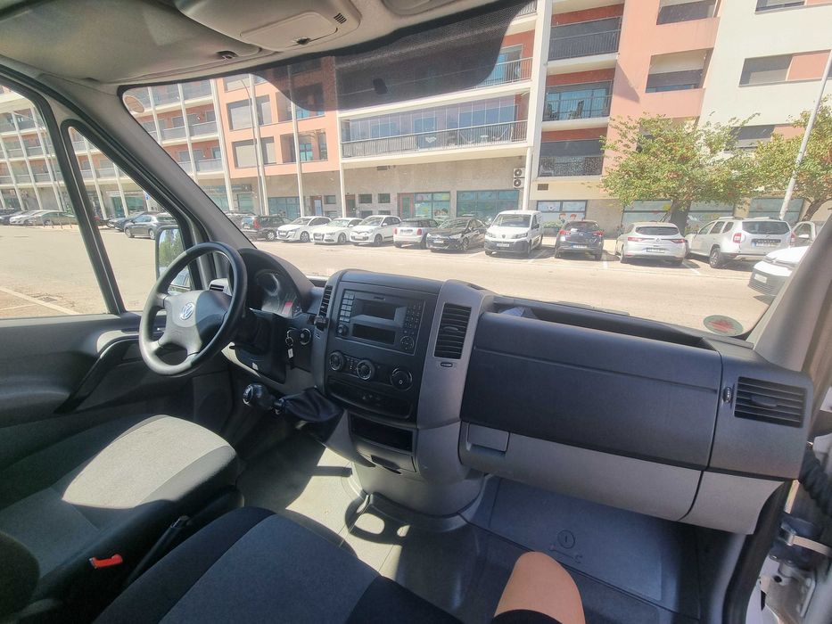 Crafter 2015 com air conditioning