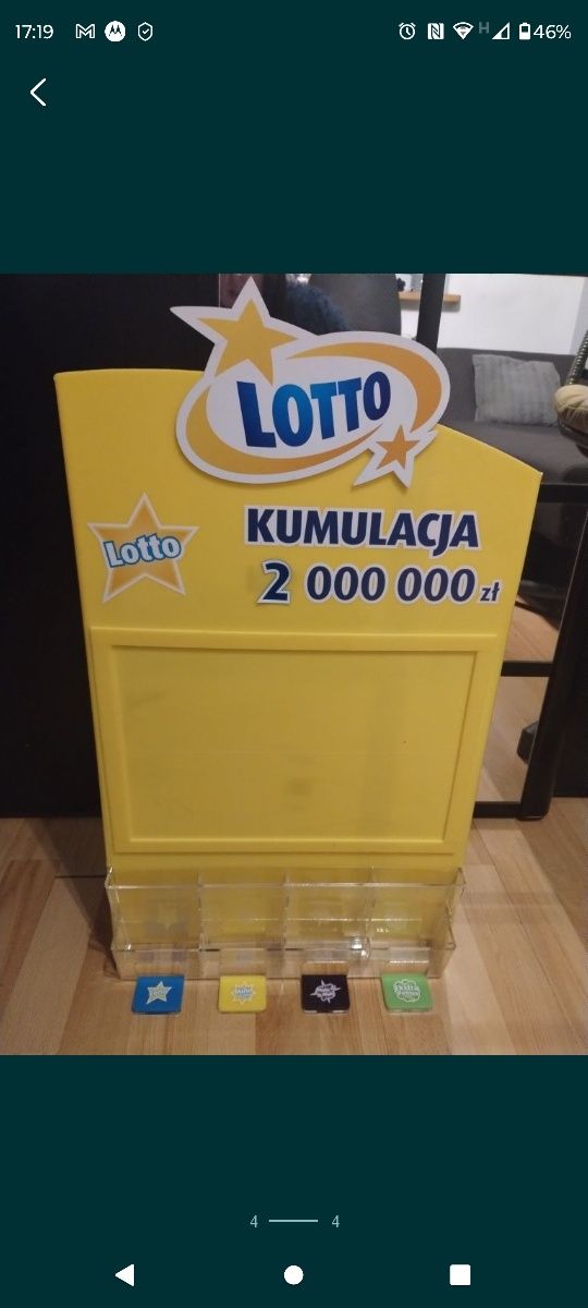 Stojak kolekcjonerski na kupony lotto