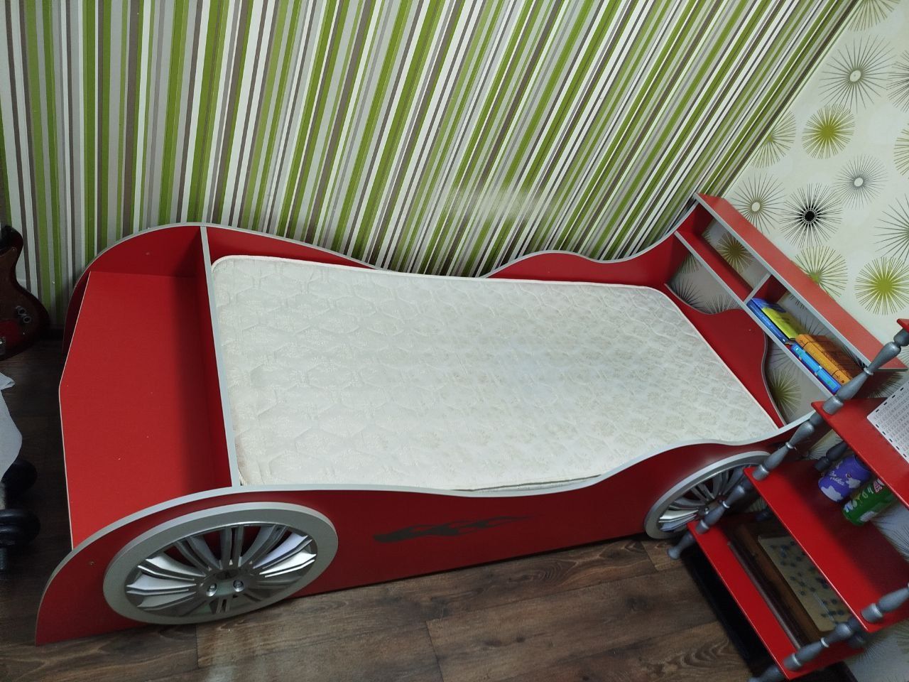 Ліжко-автомобіль