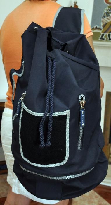 Mochila de tiracolo