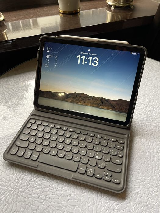 Zagg Pro Keys iPad Air 4/5 Чохол клавіатура.
