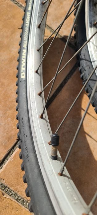 Pneus e câmara de ar bicicleta