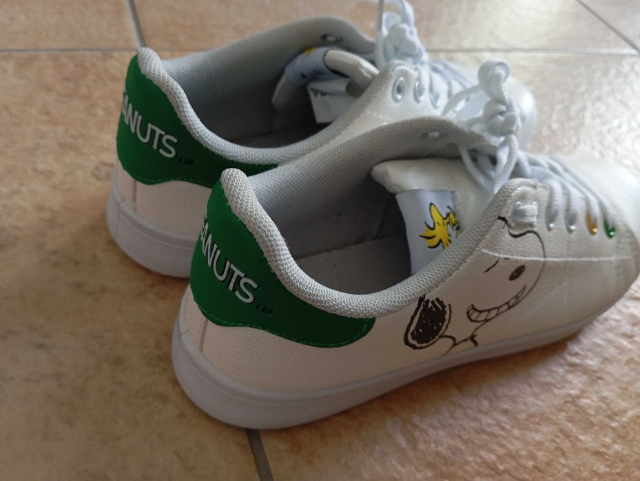 Tênis Peanuts tamanho 37, usados uma vez