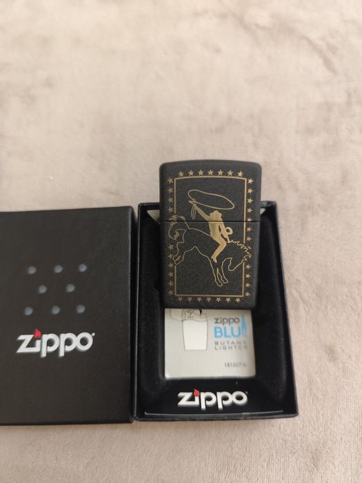 Isqueiro Zippo nunca utilizado