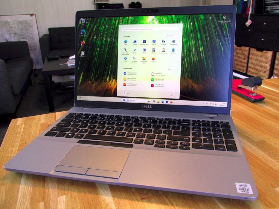 Dell Latitude 5510 15" i7 16GB 512GB SSD laptop notebook (70)