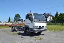 NiSsaN CabSTaR 120 3,0TDI DMC 3,5t Niski PrzeBiEG BliźniaK