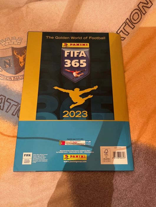 Cartas colecionais de futebol