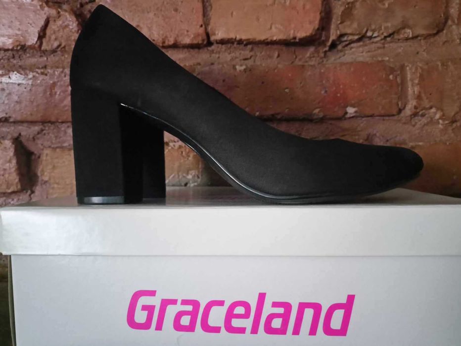 Buty Graceland na obcasie r. 40
