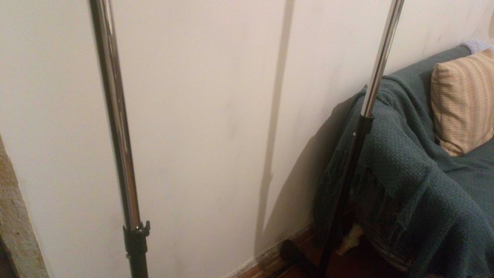 Стойка вешалка для одежды и обуви