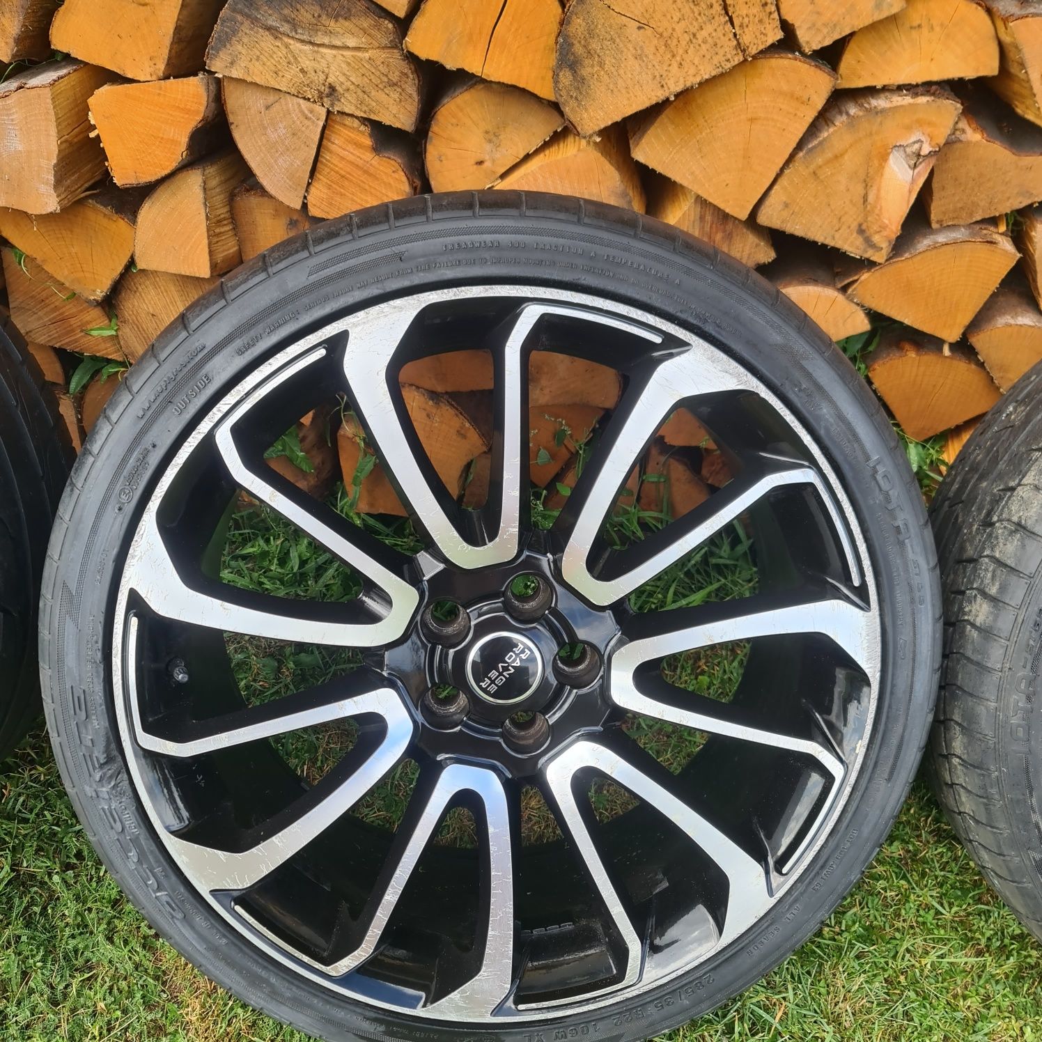 Felgi aluminiowe 22" turbine range rover sport velar 22x9.5jj 5x120