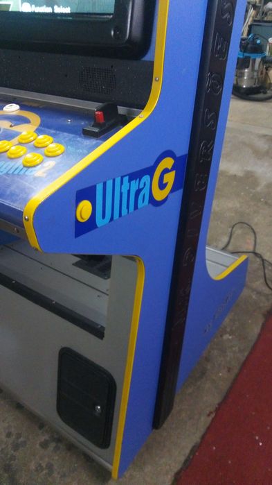 Maquina de Diversão Original Arcade Flipper.CRT 29".Restaurada