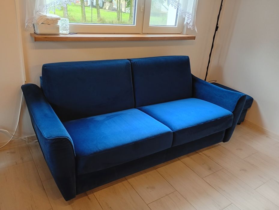 Kanapa/sofa Emma Agata meble. Stelaż włoski.+ pufa ze schowkiem gratis