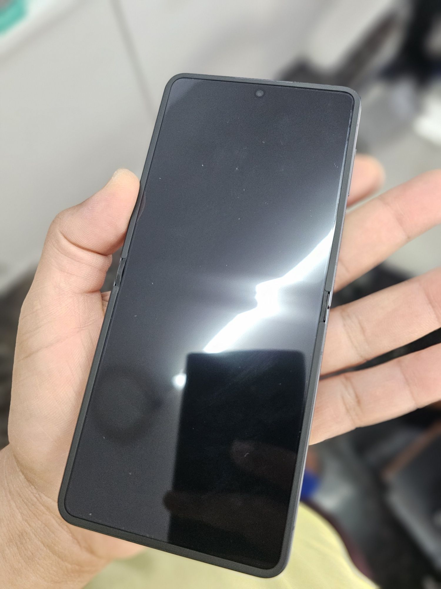 Galaxy Zflip 7..512/12gb