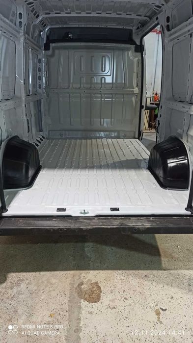 Пластик салону на колісні арки Fiat Ducato (з 2006 р. в +)